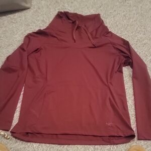 Arc'teryx Women's Maroon Top Size XL